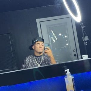 Meet your Posher, Brian